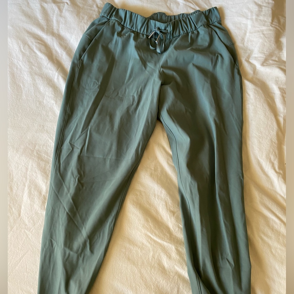 Lululemon Stretch High Rise Jogger